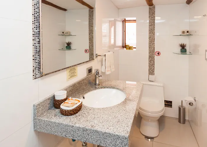 Bed and breakfast Casona Les Pleiades 3*